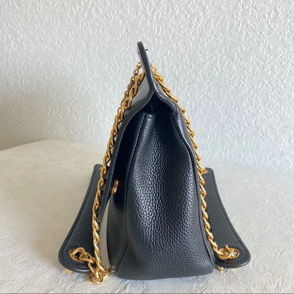 Tory burch black chain strap flap bag